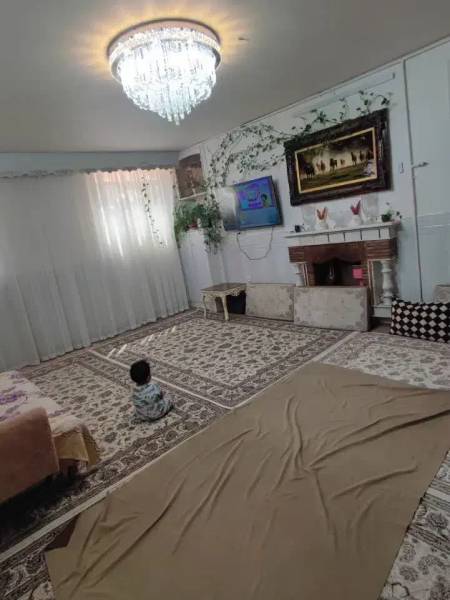                                             آپارتمان تک واحدی
                                                                                آپارتمان
                                        در زنبیل آباد قم