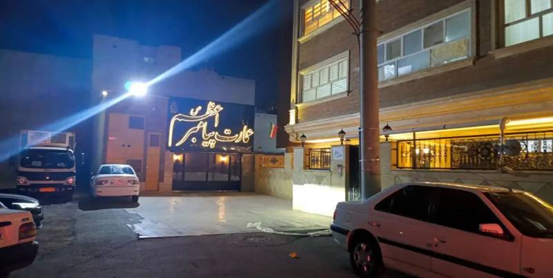                                             آپارتمان 104 متری پیامبر اعظم 5
                                                                                آپارتمان
                                        در زنبیل آباد قم