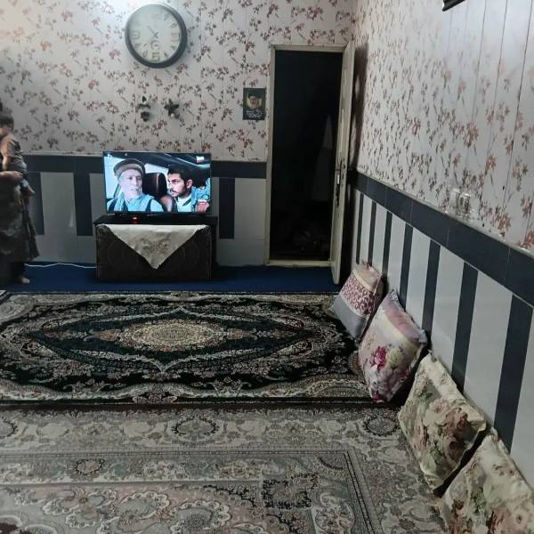                                             خانه ویلایی ۷۰ متر تمیز
                                                                                منزل ویلایی
                                        در نخودی قم