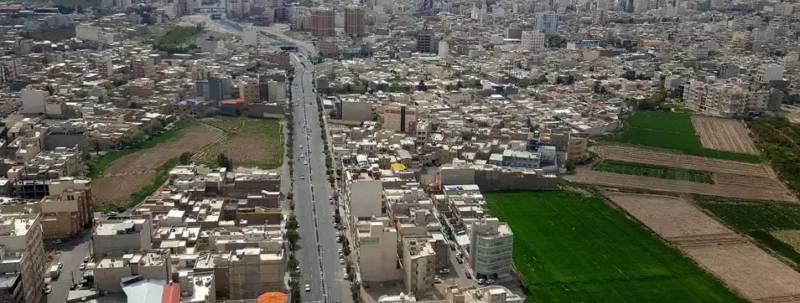                                             زمین جنوبی هنرستان ۹متر بر
                                                                                زمین و باغ
                                        در هنرستان قم