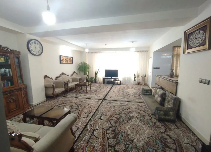                                            112 متر 2 خواب در الهیه 1
                                                                                آپارتمان
                                        در بنیاد قم