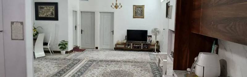                                             ویلایی دوطبقه_ شیک و مدرن_فروش فوری
                                                                                منزل ویلایی
                                        در زنبیل آباد قم