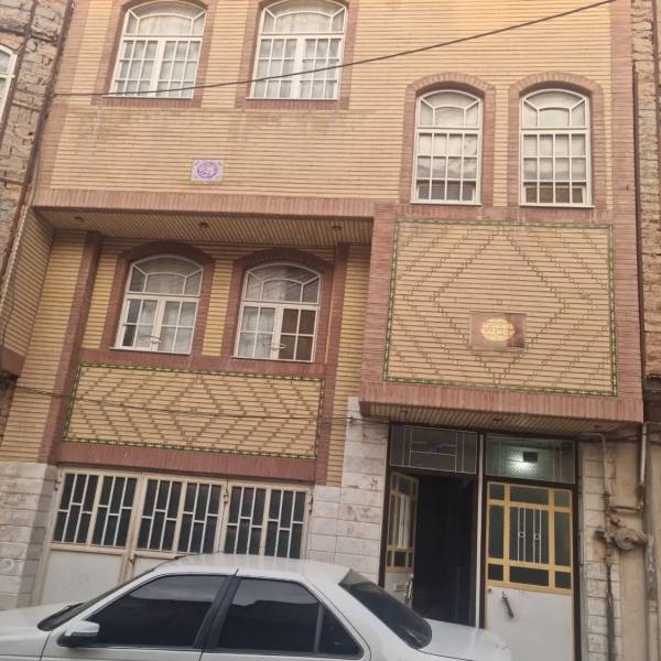                                             ویلایی ۱۰۵ متر
                                                                                منزل ویلایی
                                        در شهرک امام حسین قم