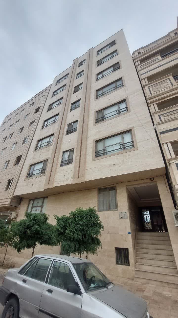                                         آپارتمان
                                        در  قم