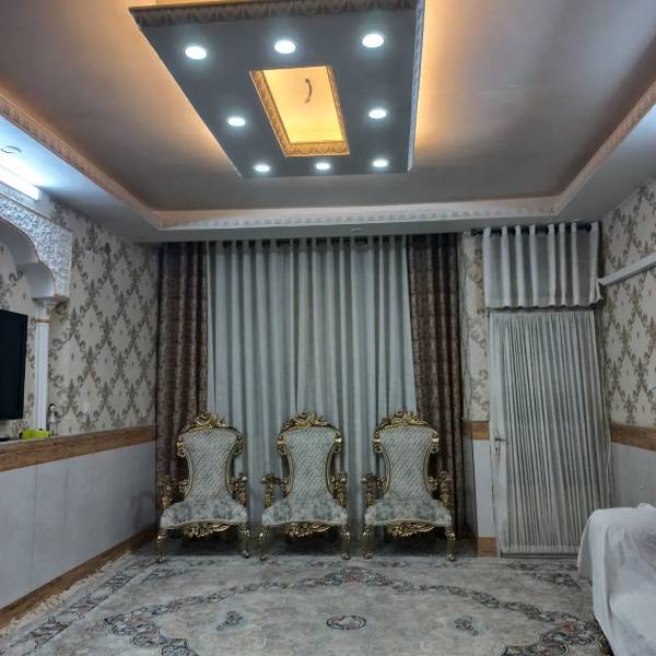                                            خانه ویلایی ۷۵ متری درانصار الحسین
                                                                                منزل ویلایی
                                        در انصار‌الحسین قم