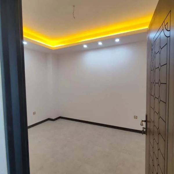                                             آپارتمان 112 متری عماریاسر
                                                                                آپارتمان
                                        در عمار یاسر قم