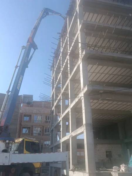                                             ملک تجاری مسکونی
                                                                                زمین و باغ
                                        در شهر قائم قم