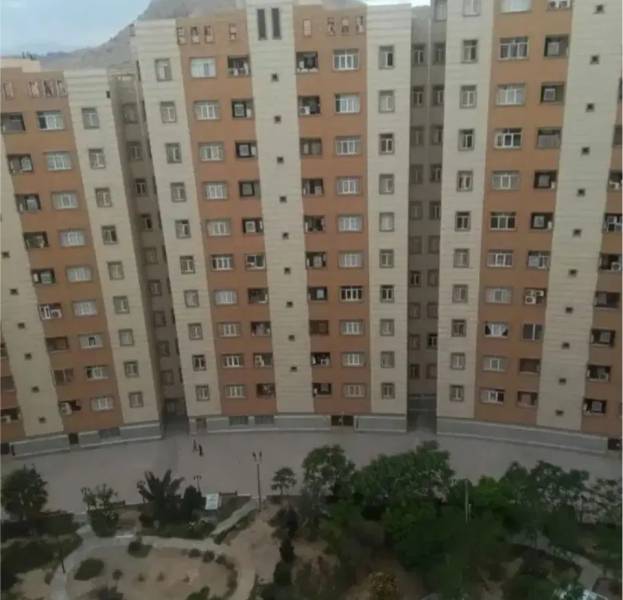                                             فروش آپارتمان در مجتمع رازی
                                                                                آپارتمان
                                        در بنیاد قم