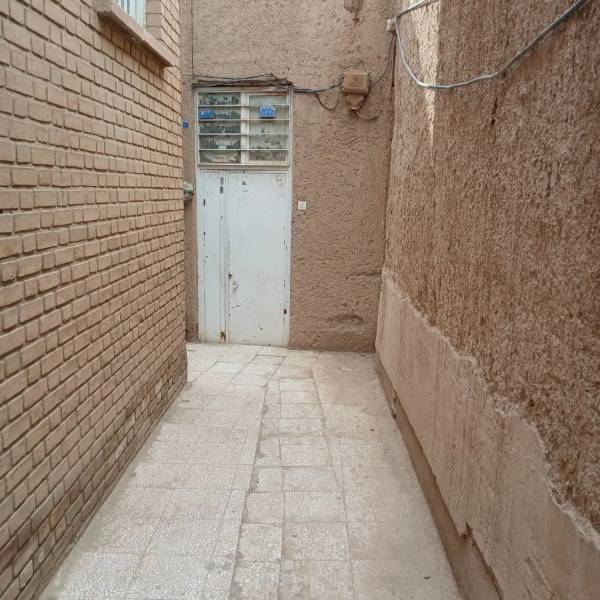                                             منزل مسکونی خ ارم سرمایه‌گذاری تهاتر با اپارتمان
                                                                                منزل ویلایی
                                        در ارم قم