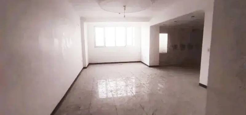                                             آپارتمان ۹۸ متری کلیدنخورده
                                                                                آپارتمان
                                        در شاه سید علی قم