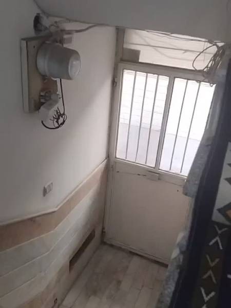 ۶۴ متر تک واحدی