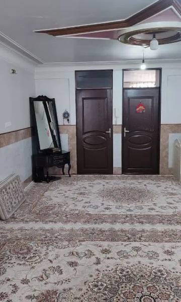                                             خانه سه طبقه
                                                                                منزل ویلایی
                                        در شهر قائم قم