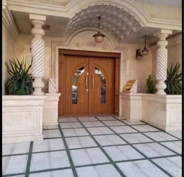                                             آپارتمان برند قم (پیامبر اعظم ۴)
                                                                                آپارتمان
                                        در انسجام قم