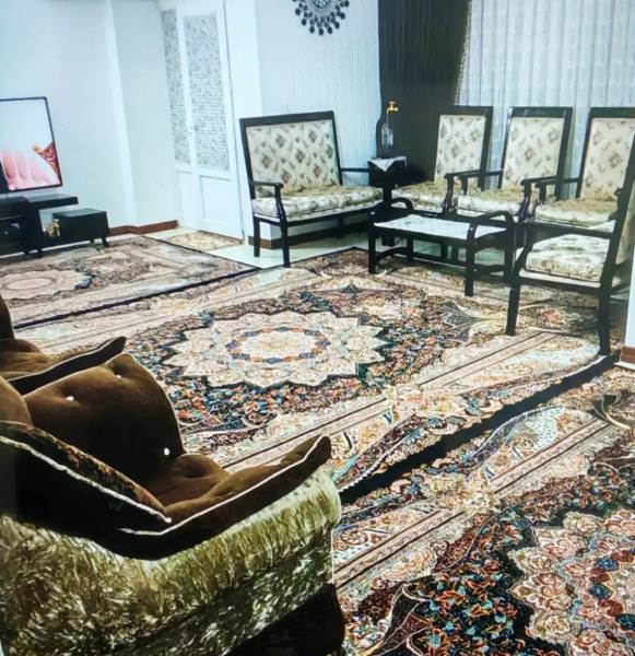                                             واحد 100متری، سه خواب، خوش نقشه
                                                                                آپارتمان
                                        در انسجام قم