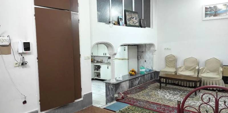 فروش زیرزمین بزرگ در شهرک صادقیه