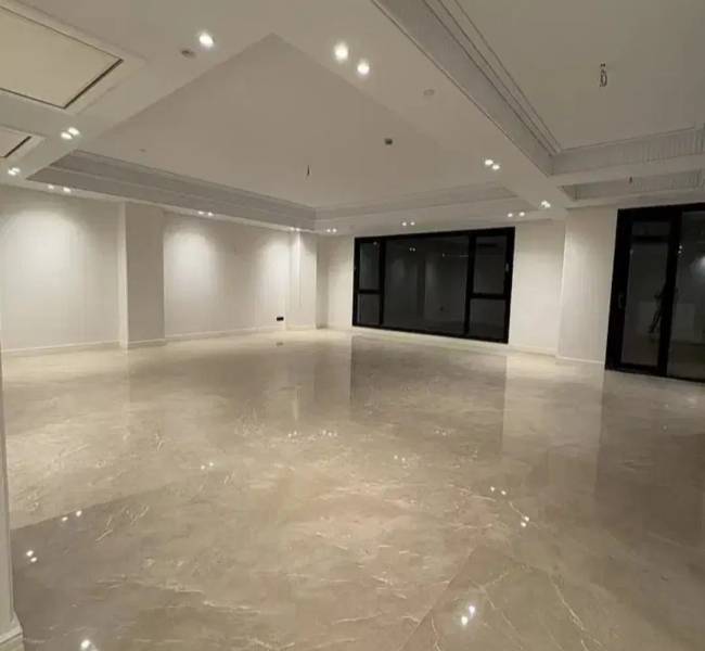                                             ۱۲۰ متر تک واحدی کریمی ۴۰
                                                                                آپارتمان
                                        در بنیاد قم