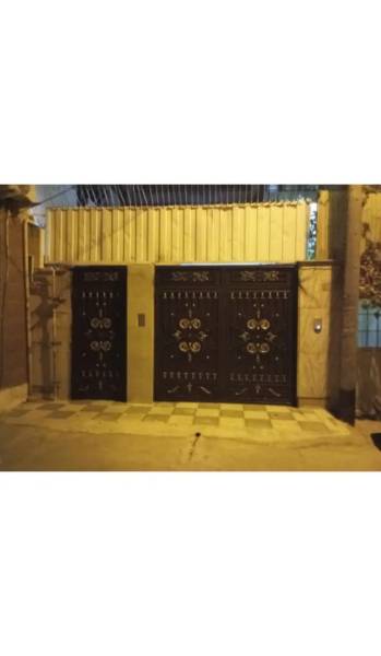                                             منزل دوطبقه شمالی
                                                                                منزل ویلایی
                                        در حاج زینل قم