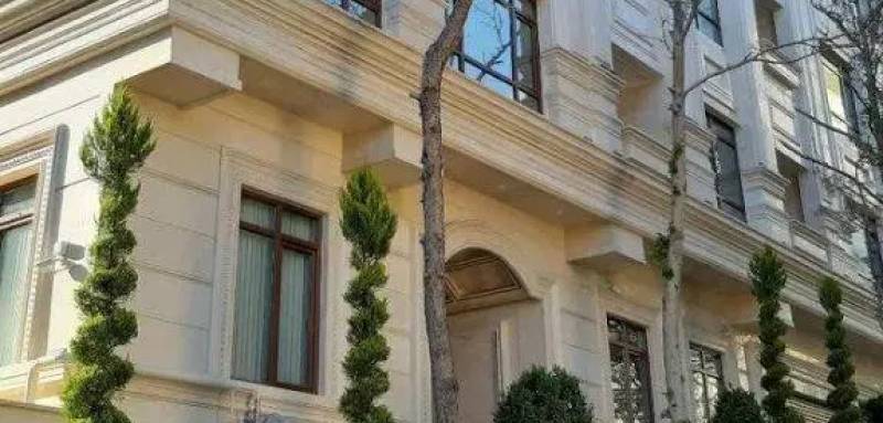                                             آپارتمان 130 متر _ خوش نقشه _ 3 خواب _ جنوبی
                                                                                آپارتمان
                                        در بکایی قم