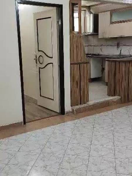 فروش واحد مسکونی سالاریه مناسب جهت سرمایه گذاری