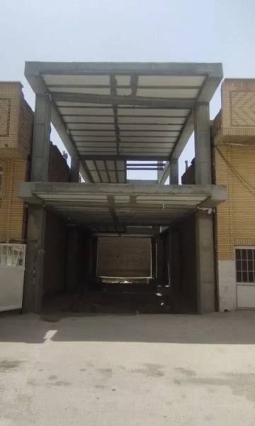                                             دوطبقه همکف وبالا
                                                                                منزل ویلایی
                                        در شهرک مهدیه (مدرس) قم