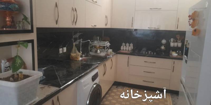                                             ویلایی دوطبقه ونیم ۵۲ متر
                                                                                منزل ویلایی
                                        در نیروگاه قم