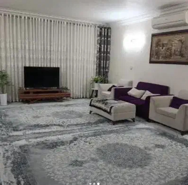                                             واحد 102 متری خوش نقشه و خوش نور
                                                                                آپارتمان
                                        در بنیاد قم