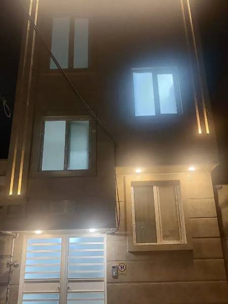 منزل 3 طبقه مجزا
