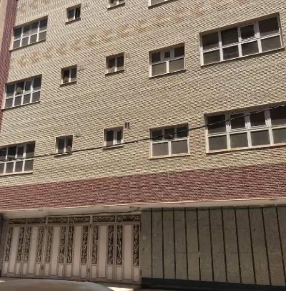                                             118 متر واحد دوبر در شهرک قدس
                                                                                آپارتمان
                                        در شهرک قدس قم