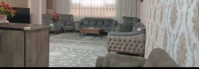                                             واحدقائم
                                                                                آپارتمان
                                        در زنبیل آباد قم
