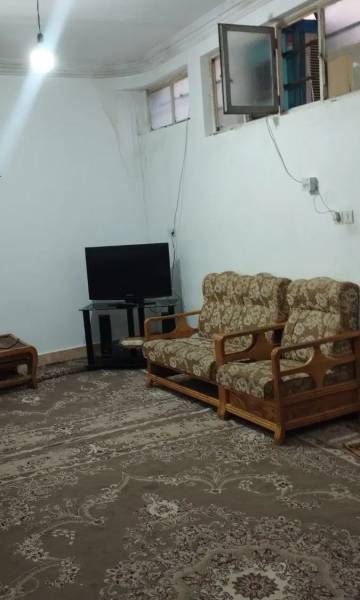 خانه پشت قواره