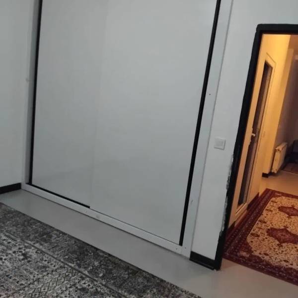                                             کلید خوشبختی در دستان شماست
                                                                                آپارتمان
                                        در  بابلسر