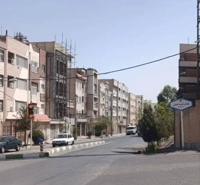 آپارتمان تک واحدی ۲ نبش جنوبی