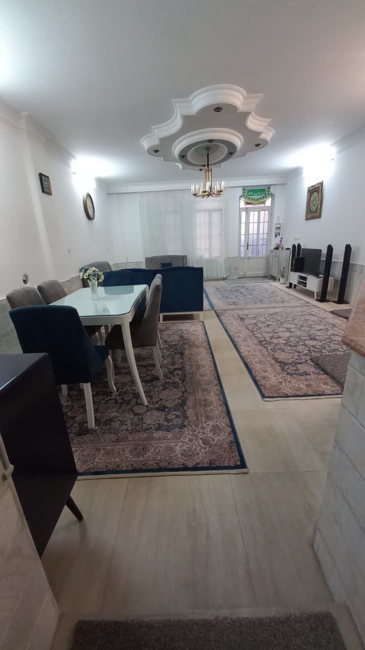 120 متر زیر زمین ویلایی