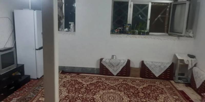                                             خانه ویلایی
                                                                                منزل ویلایی
                                        در خندق قم