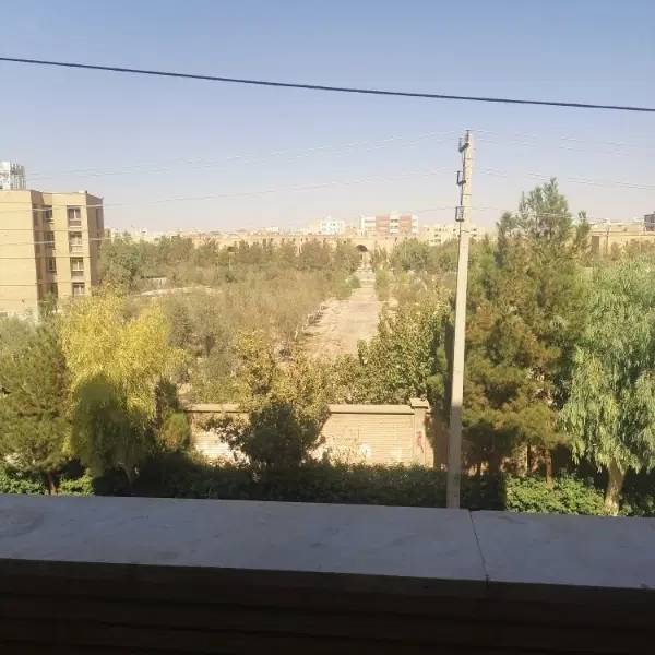                                             دوخواب خیابان حضرت ابوالفضل
                                                                                آپارتمان
                                        در زنبیل آباد قم