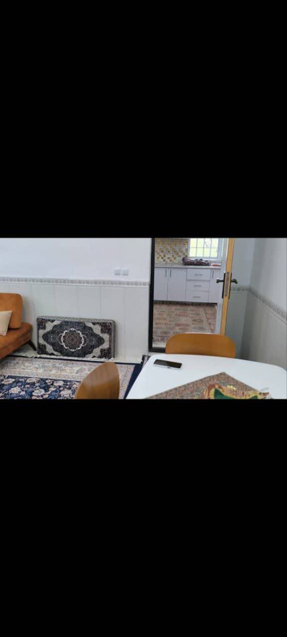                                             منزا ویلا باغ
                                                                                منزل ویلایی
                                        در ۱۵ خرداد ( بلوار) قم