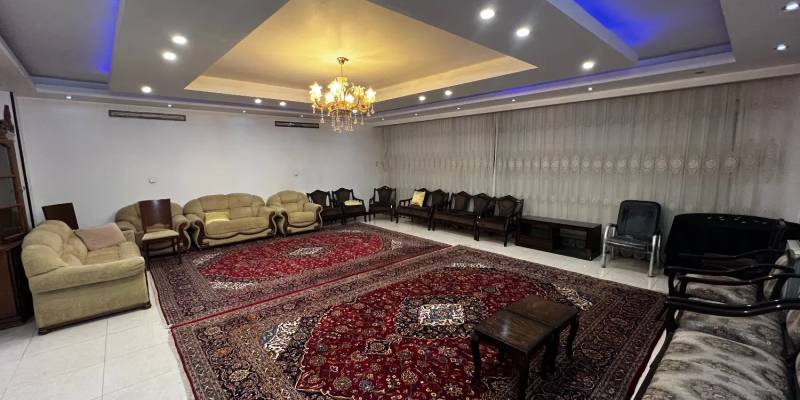 آپارتمان تکواحدی_۱۵۸ متر_جنوبی