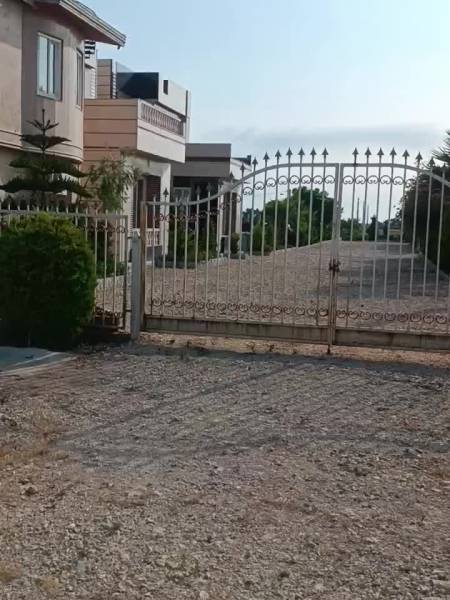                                             فروش زمین ساحلی سند دار منطقه زیبای چپکرود
                                                                                زمین و باغ
                                        در  بابلسر