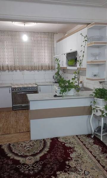                                             ویلایی همکف
                                                                                منزل ویلایی
                                        در شهرک فاطمیه قم