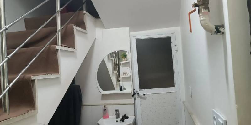                                             خانه 50متری
                                                                                منزل ویلایی
                                        در شهرک فاطمیه قم