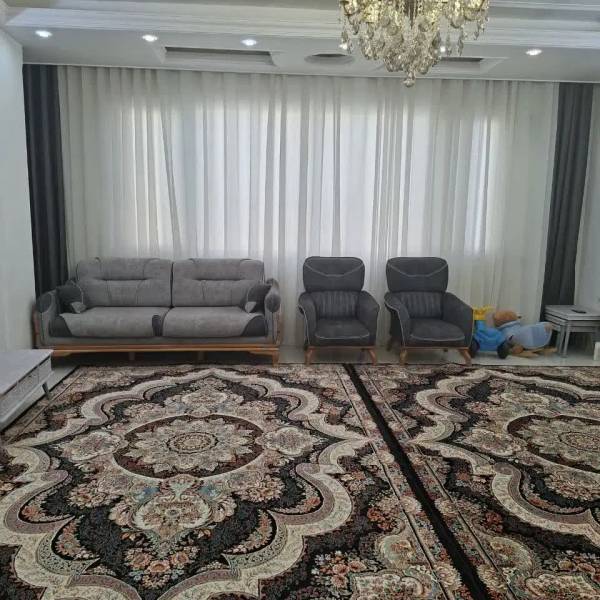                                             خانه واحد مسکونی نوساز  2.5 طبقه  اسکلت بتن
                                                                                منزل ویلایی
                                        در باغ شریفی قم