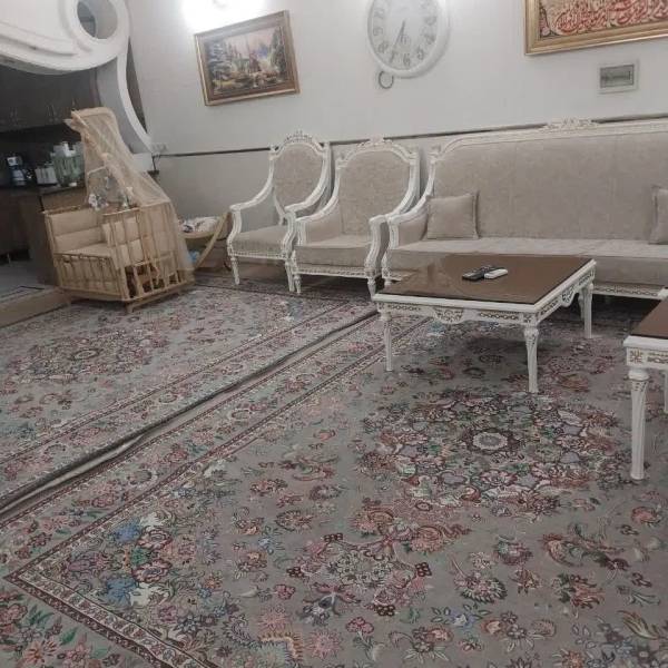                                             فروش منزل مسکونی ویلایی
                                                                                منزل ویلایی
                                        در شهرک طالقانی قم