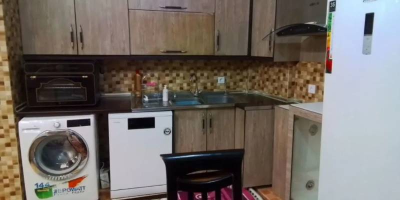                                             آپارتمان مسکونی
                                                                                آپارتمان
                                        در زنبیل آباد قم