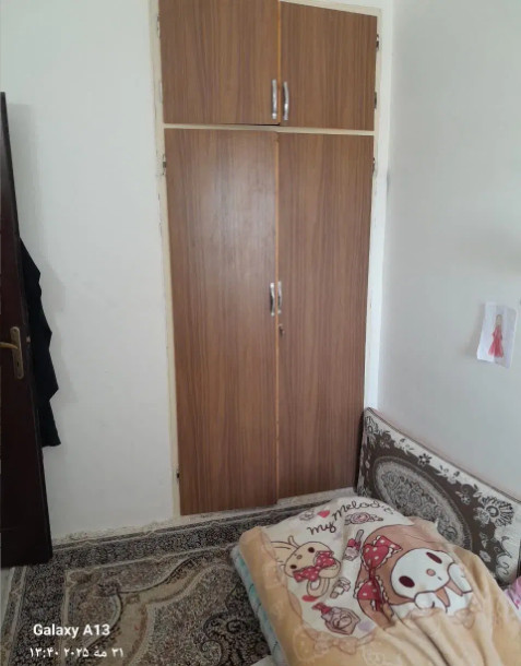                                             90 متر در گلستان سمیه
                                                                                آپارتمان
                                        در سمیه قم