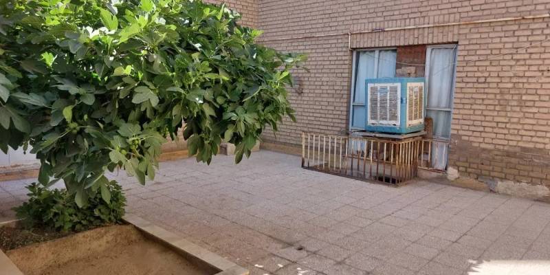                                            240 متر ملک کلنگی خیابان امام
                                                                                زمین و باغ
                                        در باغ شازده قم
