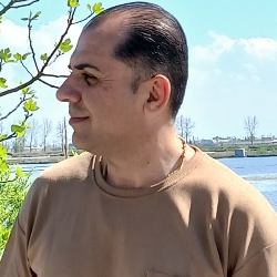 مهدی لطیفی